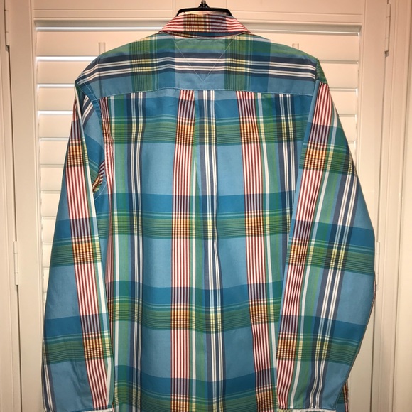 Tommy Hilfiger Men’s Windowpane Plaid Shirt - Picture 3 of 5